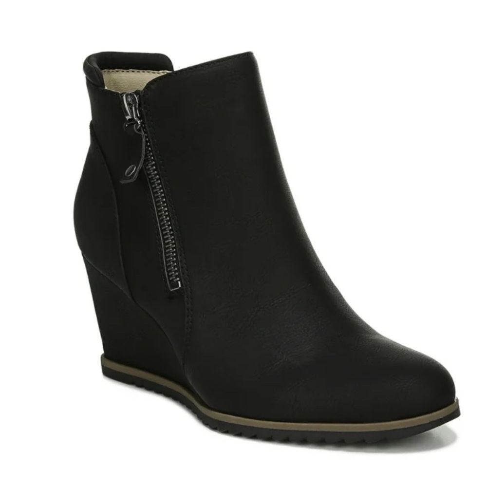 NWT SOUL Naturalizer Women’s Haley Booties